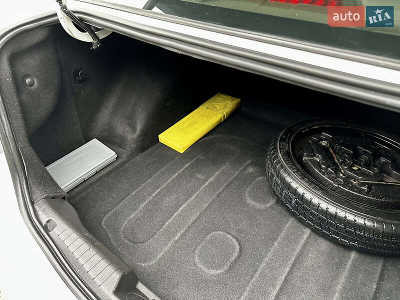 Седан Chevrolet Cruze 2015 в Вінниці