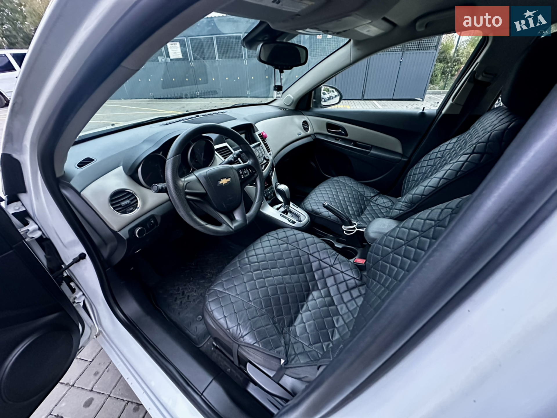 2015 Chevrolet Cruze - мініатюра 17