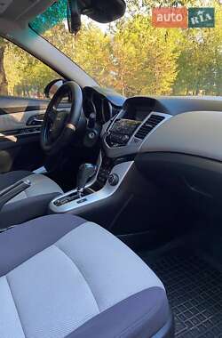 Седан Chevrolet Cruze 2012 в 