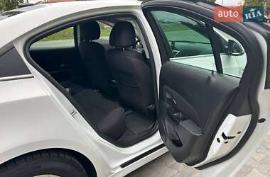 Седан Chevrolet Cruze 2014 в Черноморске