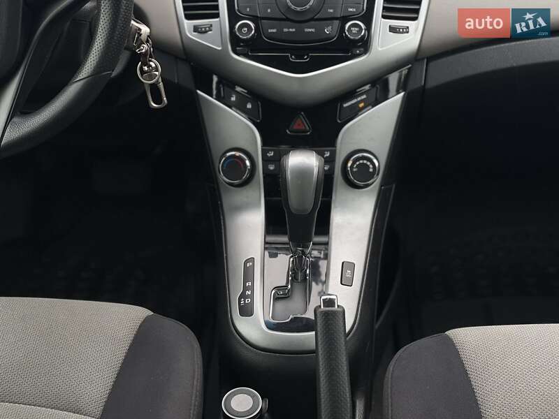 Седан Chevrolet Cruze 2014 в Дніпрі фото 19 Седан Chevrolet Cruze 2014 в Дніпрі