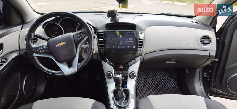 Седан Chevrolet Cruze 2010 в Броварах фото 14 Седан Chevrolet Cruze 2010 в Броварах