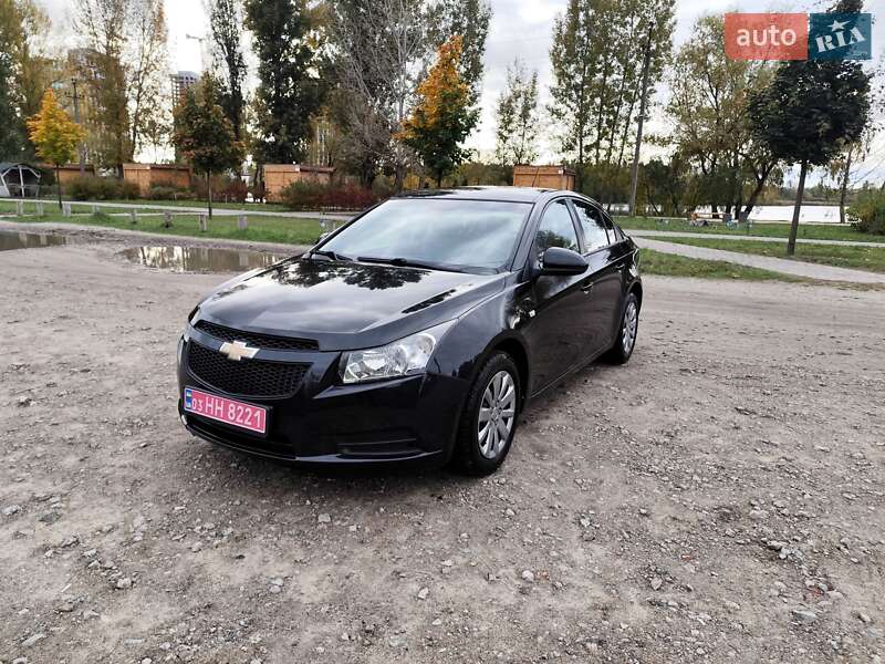 Седан Chevrolet Cruze 2009 в Киеве фото 17 Седан Chevrolet Cruze 2009 в Киеве