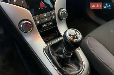 Седан Chevrolet Cruze 2014 в 
