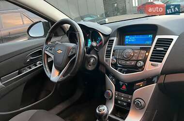 Седан Chevrolet Cruze 2014 в 