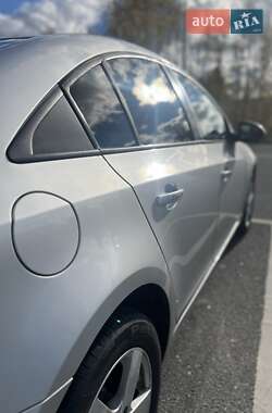 Седан Chevrolet Cruze 2011 в 