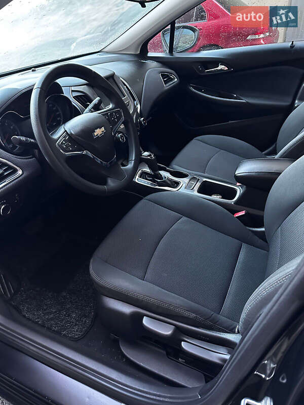 Седан Chevrolet Cruze 2016 в Вышгороде фото 23 Седан Chevrolet Cruze 2016 в Вышгороде