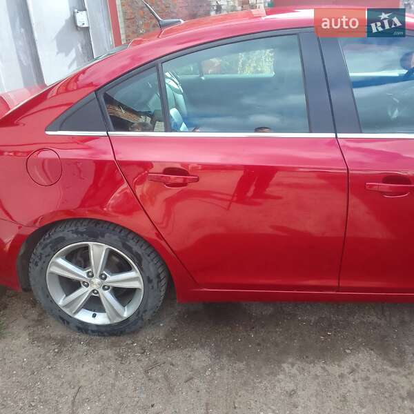 Седан Chevrolet Cruze 2013 в Чернігові