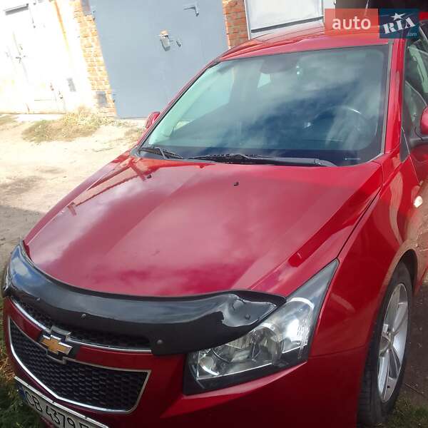 Седан Chevrolet Cruze 2013 в Чернігові