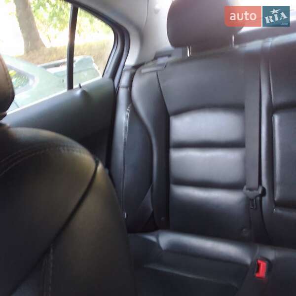 Седан Chevrolet Cruze 2013 в Чернігові