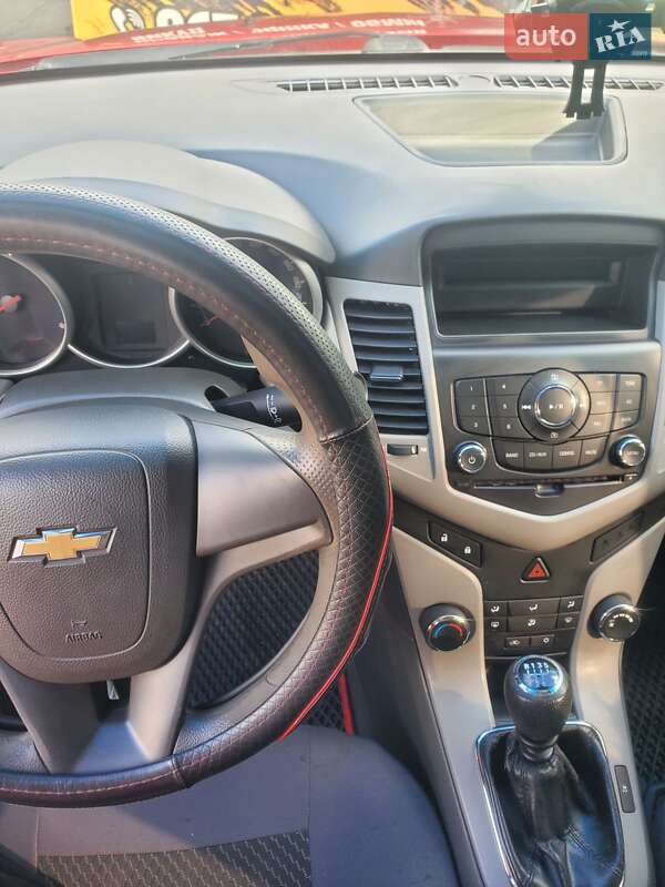 Седан Chevrolet Cruze 2009 в Хмельницком фото 19 Седан Chevrolet Cruze 2009 в Хмельницком