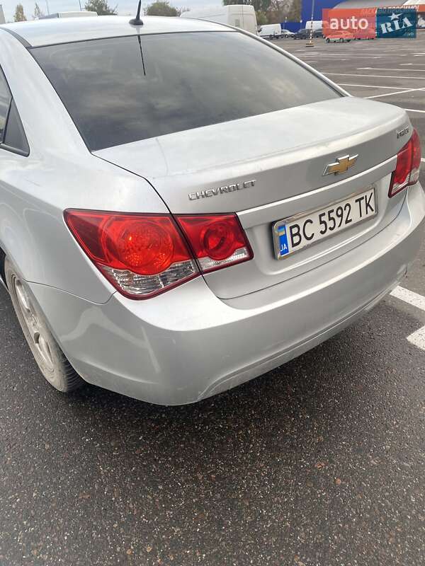 Седан Chevrolet Cruze 2012 в Львове фото 5 Седан Chevrolet Cruze 2012 в Львове