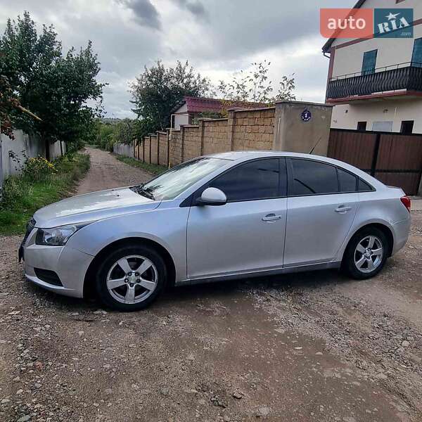 Седан Chevrolet Cruze 2014 в Одессе фото 3 Седан Chevrolet Cruze 2014 в Одессе