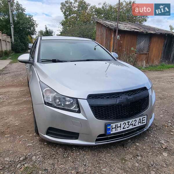 Седан Chevrolet Cruze 2014 в Одессе фото 7 Седан Chevrolet Cruze 2014 в Одессе