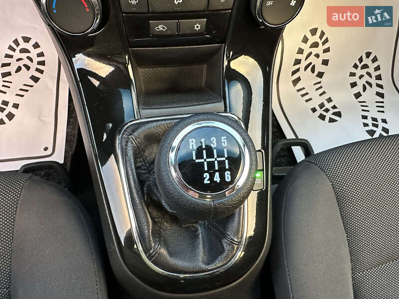 Универсал Chevrolet Cruze 2013 в Луцке фото 61 Универсал Chevrolet Cruze 2013 в Луцке