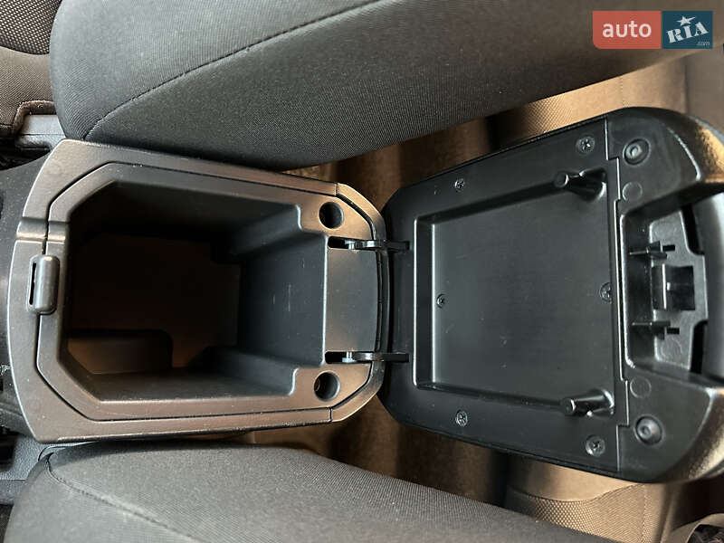 Универсал Chevrolet Cruze 2013 в Луцке фото 68 Универсал Chevrolet Cruze 2013 в Луцке