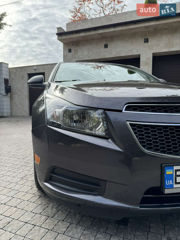 Седан Chevrolet Cruze 2014 в Одессе фото 7 Седан Chevrolet Cruze 2014 в Одессе