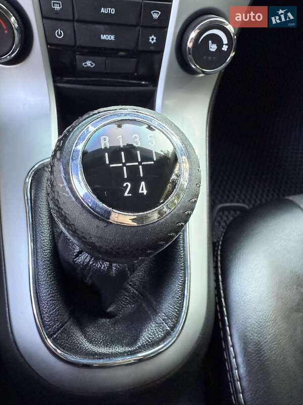 Седан Chevrolet Cruze 2011 в Днепре фото 22 Седан Chevrolet Cruze 2011 в Днепре