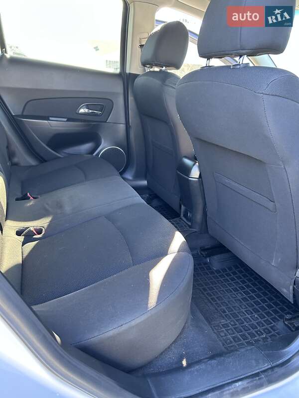 Седан Chevrolet Cruze 2012 в Киеве фото 2 Седан Chevrolet Cruze 2012 в Киеве