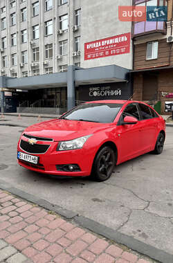 Седан Chevrolet Cruze 2010 в Полтаве