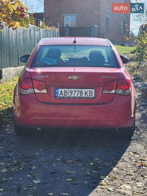 Седан Chevrolet Cruze 2010 в Виннице
