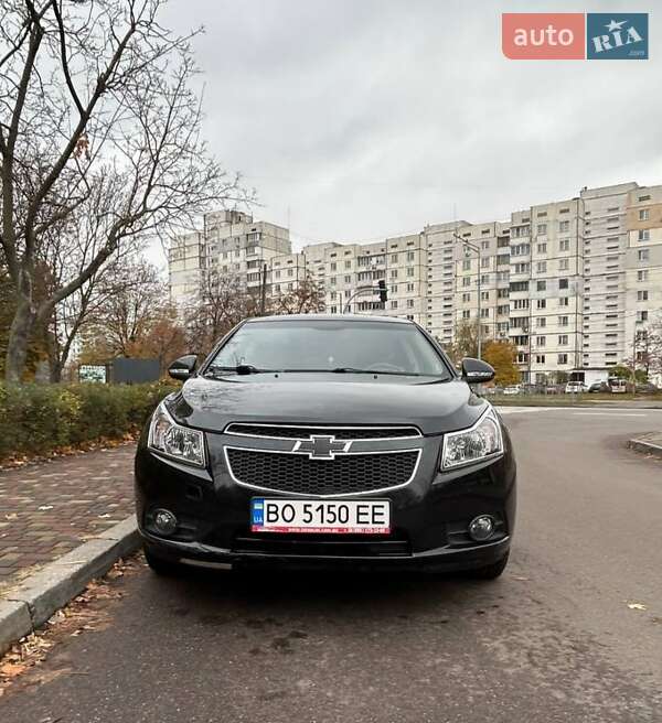 Седан Chevrolet Cruze 2010 в Киеве фото 11 Седан Chevrolet Cruze 2010 в Киеве