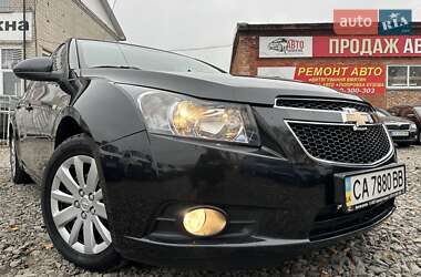 Седан Chevrolet Cruze 2010 в Смеле