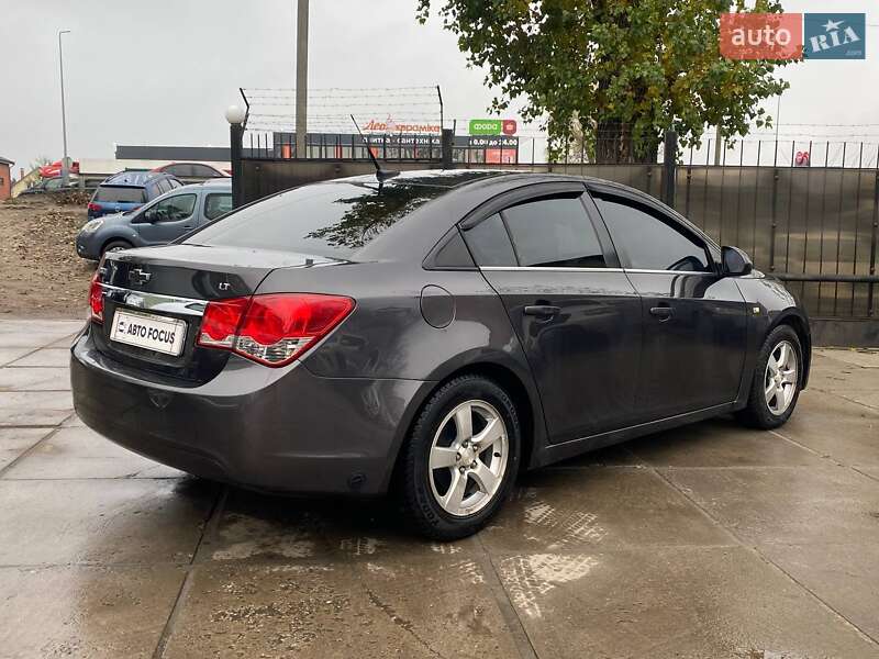 Седан Chevrolet Cruze 2013 в Києві фото 7 Седан Chevrolet Cruze 2013 в Києві