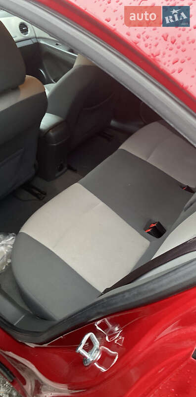 Седан Chevrolet Cruze 2010 в Киеве фото 5 Седан Chevrolet Cruze 2010 в Киеве
