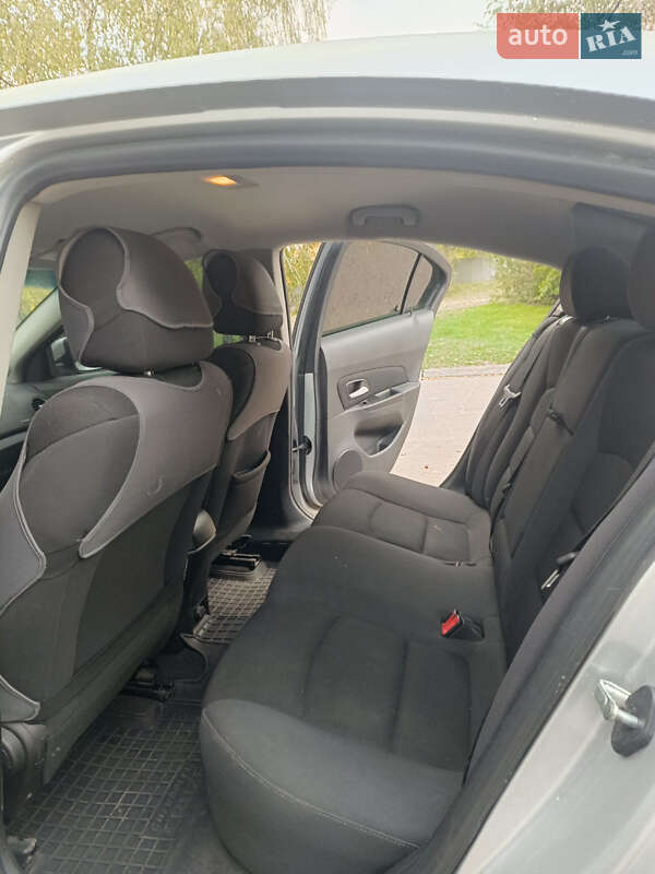 Седан Chevrolet Cruze 2014 в Кам'янському фото 5 Седан Chevrolet Cruze 2014 в Кам'янському