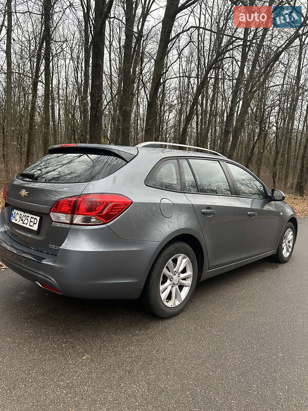 Универсал Chevrolet Cruze 2013 в Харькове фото 3 Универсал Chevrolet Cruze 2013 в Харькове