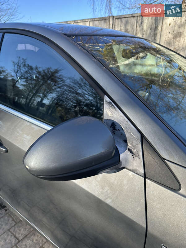 Седан Chevrolet Cruze 2009 в Львове фото 50 Седан Chevrolet Cruze 2009 в Львове