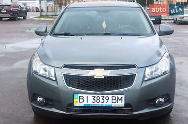 Седан Chevrolet Cruze 2011 в Полтаві