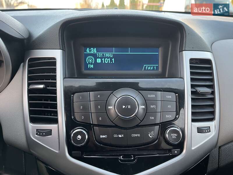 Седан Chevrolet Cruze 2014 в Киеве