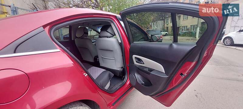 Седан Chevrolet Cruze 2013 в Одессе фото 5 Седан Chevrolet Cruze 2013 в Одессе