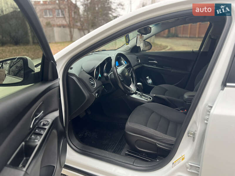 Седан Chevrolet Cruze 2013 в Сумах
