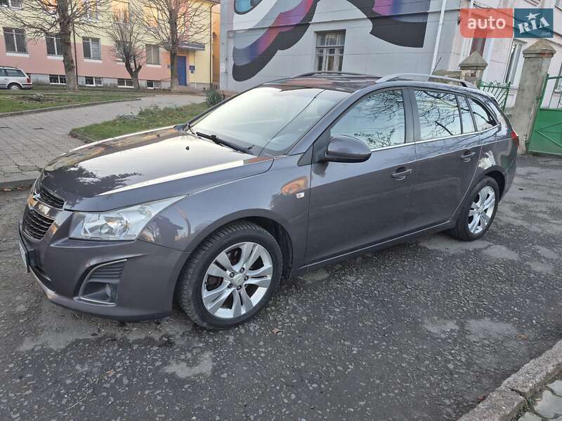 Универсал Chevrolet Cruze 2013 в Ровно фото 12 Универсал Chevrolet Cruze 2013 в Ровно