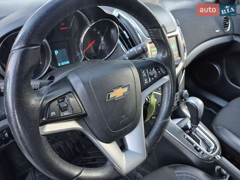 Универсал Chevrolet Cruze 2013 в Ровно фото 15 Универсал Chevrolet Cruze 2013 в Ровно