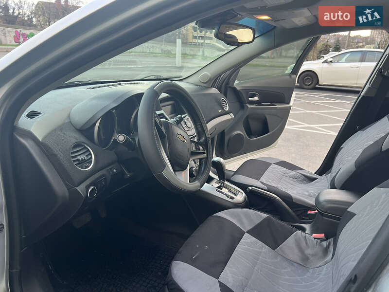 Седан Chevrolet Cruze 2015 в Одессе фото 5 Седан Chevrolet Cruze 2015 в Одессе