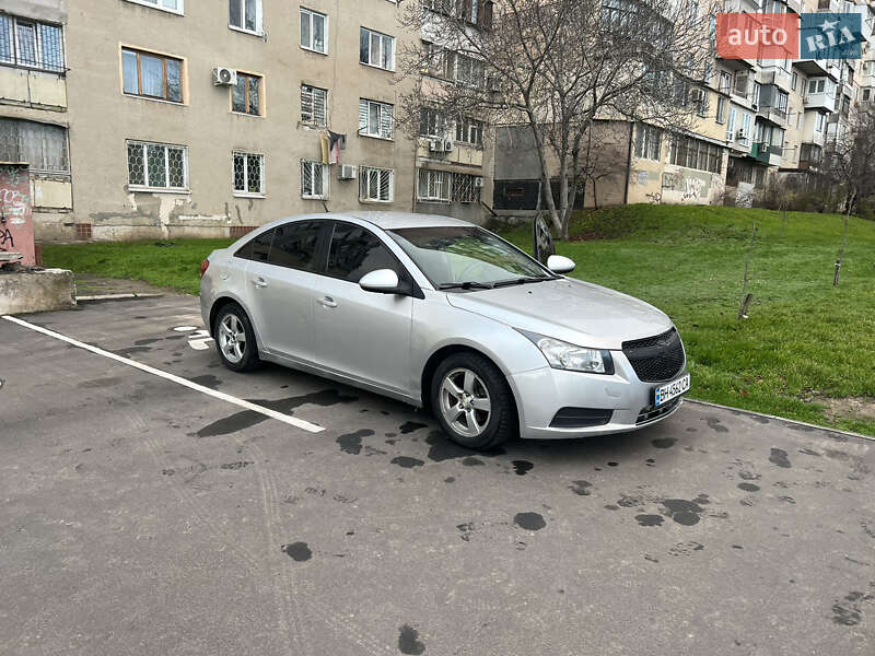 Седан Chevrolet Cruze 2015 в Одессе фото 24 Седан Chevrolet Cruze 2015 в Одессе