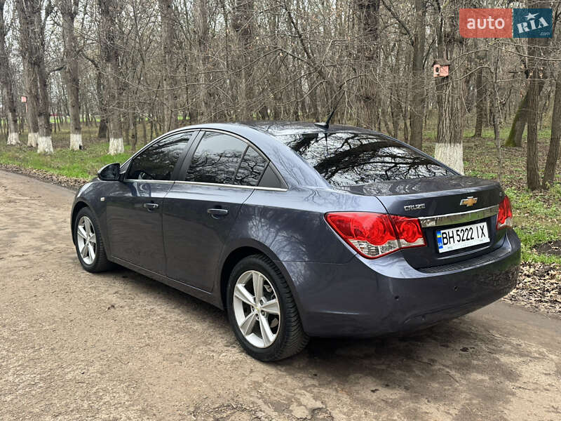 Седан Chevrolet Cruze 2014 в Одессе фото 5 Седан Chevrolet Cruze 2014 в Одессе