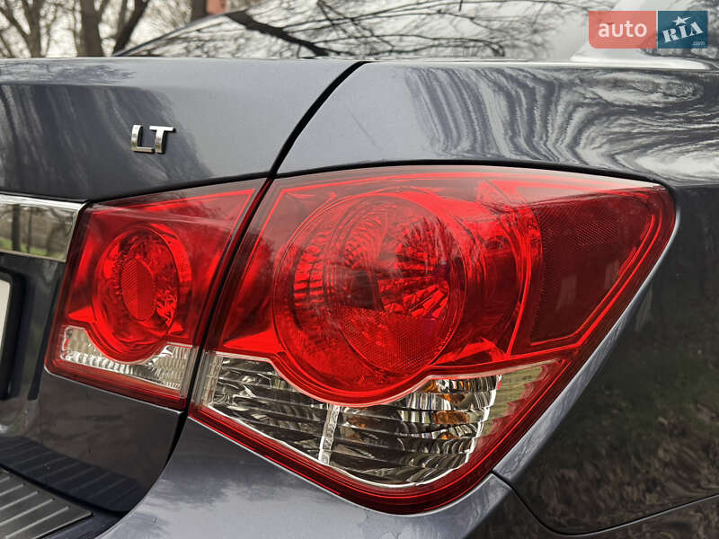 Седан Chevrolet Cruze 2014 в Одессе фото 16 Седан Chevrolet Cruze 2014 в Одессе