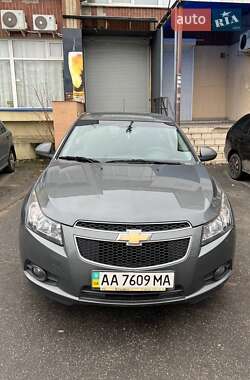 Седан Chevrolet Cruze 2011 в Киеве