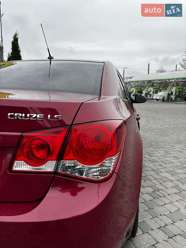 Седан Chevrolet Cruze 2011 в Кропивницком