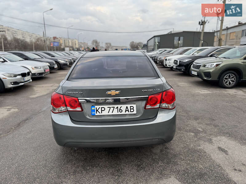 Седан Chevrolet Cruze 2009 в Запорожье фото 8 Седан Chevrolet Cruze 2009 в Запорожье