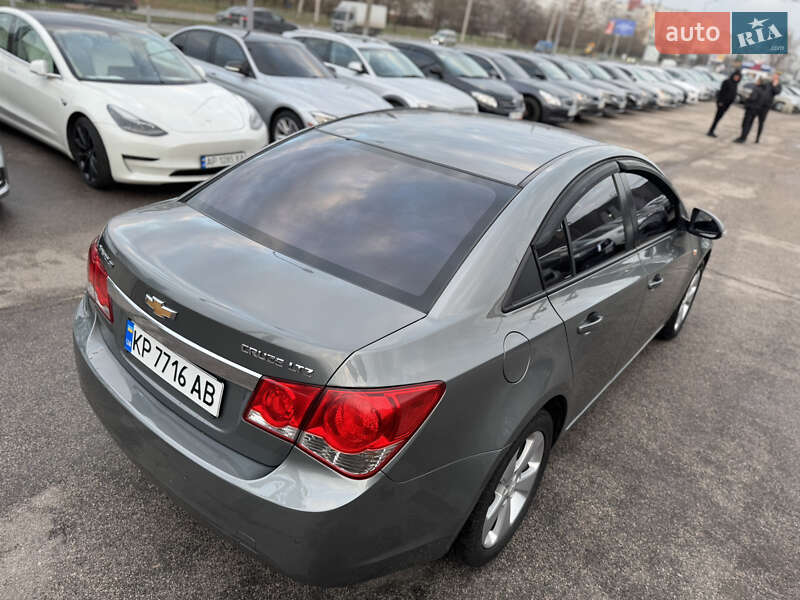 Седан Chevrolet Cruze 2009 в Запорожье фото 13 Седан Chevrolet Cruze 2009 в Запорожье