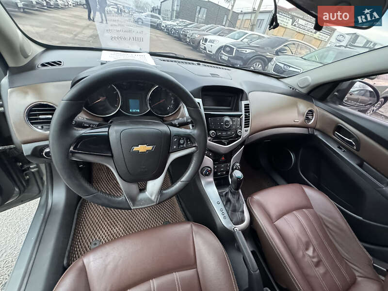 Седан Chevrolet Cruze 2009 в Запорожье фото 23 Седан Chevrolet Cruze 2009 в Запорожье