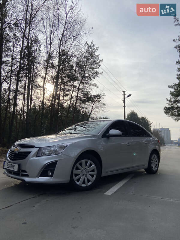 Седан Chevrolet Cruze 2012 в Шепетівці