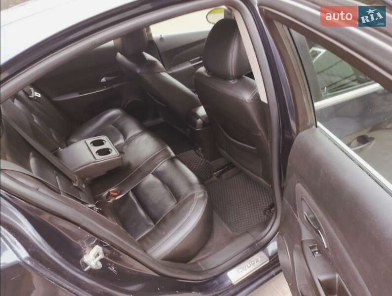 Седан Chevrolet Cruze 2015 в Черноморске фото 7 Седан Chevrolet Cruze 2015 в Черноморске