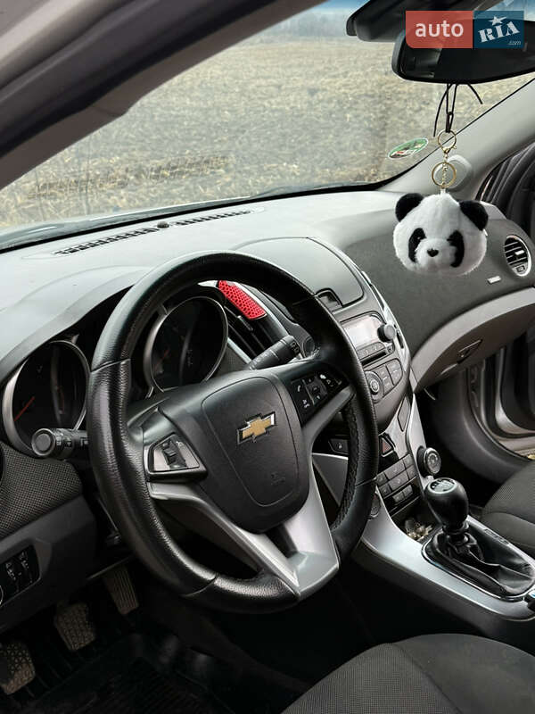 Универсал Chevrolet Cruze 2013 в Львове